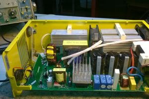 процесс ремонта сварочного аппарата