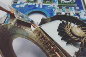 Чистка от пыли системы охлаждения