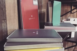 Витрины сервисного центра в Балашихе