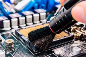 Чистка компьютеров и ноутбуков  Энгельсе | Саратов