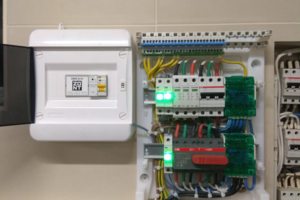 Электромонтажные работы, установка стабилизаторов напряжения, ге