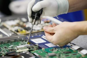 Аккуратный ремонт телевизоров Аккуратный ремонт телевизоров