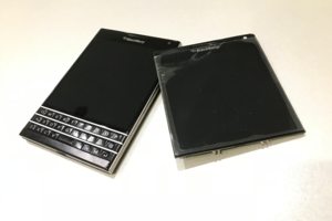 Blackberry passport замена дисплейного модуля.