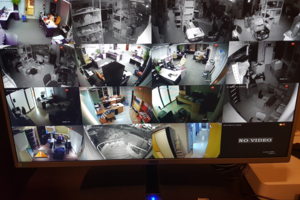 Установка видеонаблюдения в офисе.