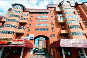 Внешний вид здания у. Ворошилова д.133/16