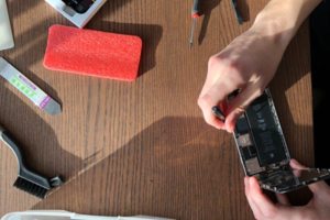 Замена дисплея на iPhone