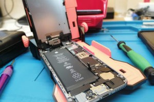 Ремонт айфона