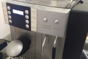 ремонт профессиональных автоматических кофемашин