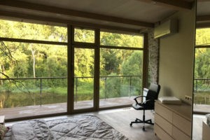 Установка кондиционера в загородном доме