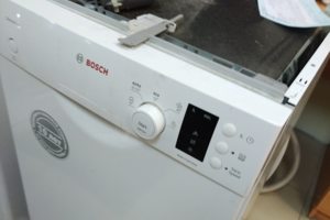 Замена тэна-помпы в посудомоечной машине Bosch/