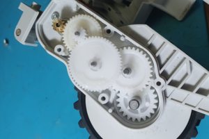 Ремонт редуктора колеса робота-пылесоса