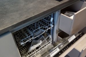 Мы предлагаем удобный и быстрый сервис, а также оперативное обсл