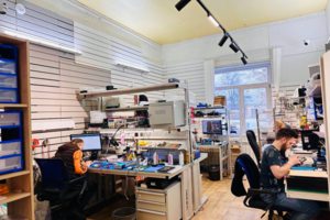 Ремонт планшетов и смартфонов. Ремонт iPhone