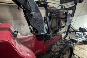 Ремонт снегоуборщика