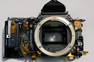 Ремонт зеркального фотоаппарата